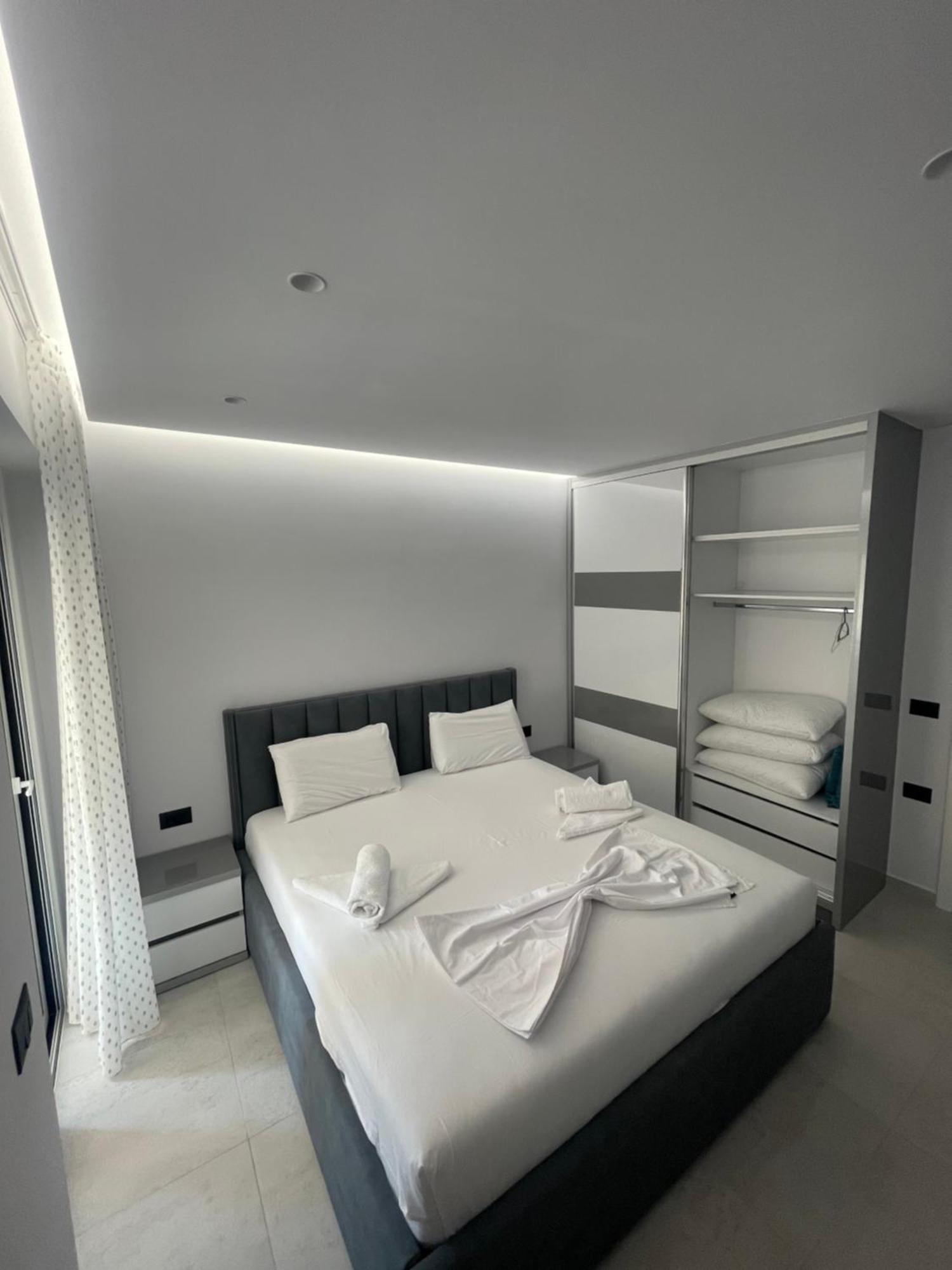 Alpha Lux Apartment Саранда Экстерьер фото