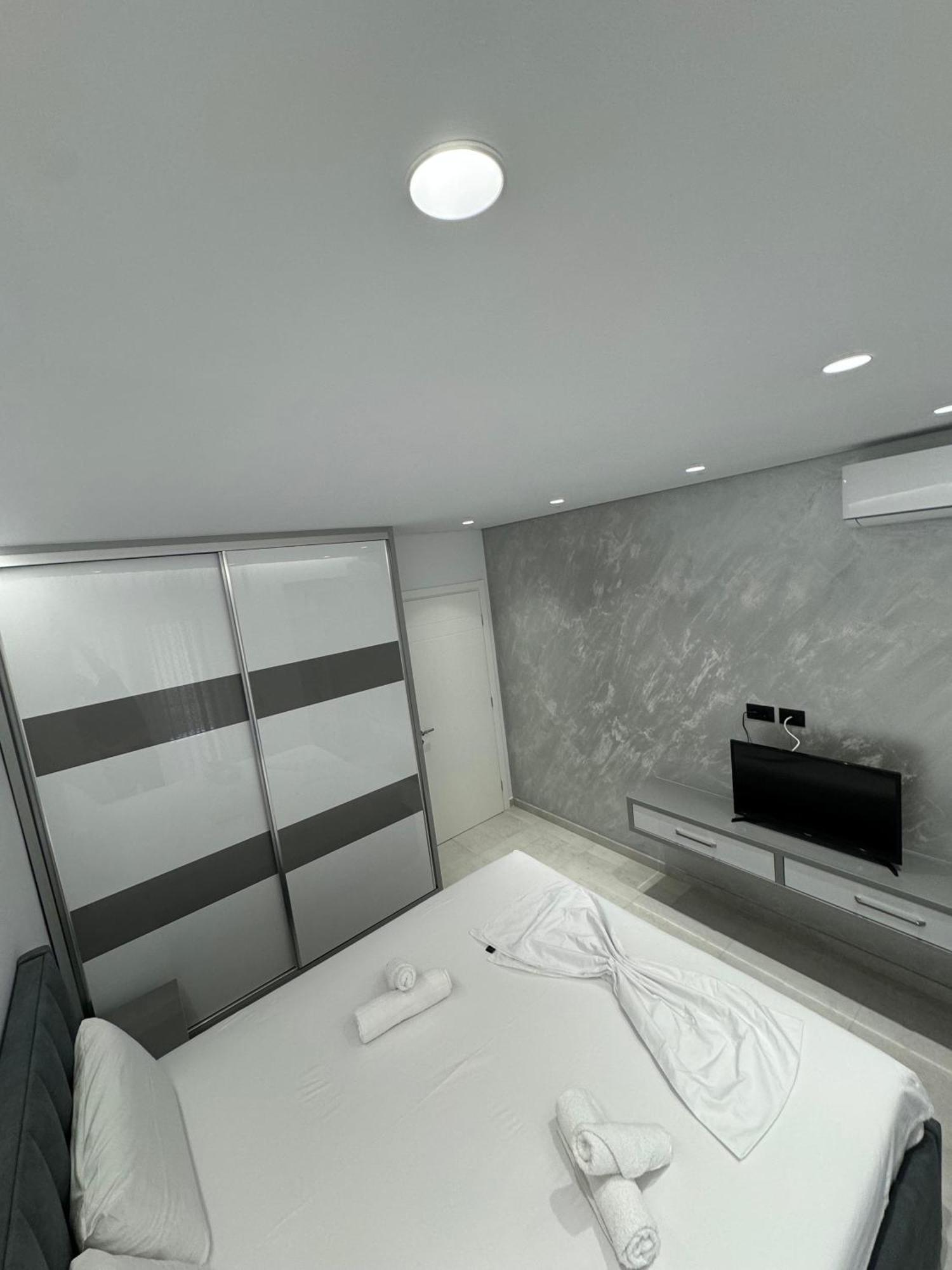 Alpha Lux Apartment Саранда Экстерьер фото